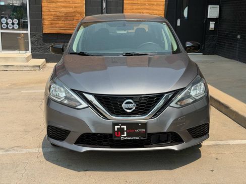 Used 2018 Nissan Sentra S w/ S Midnight Style Package FWD image 7