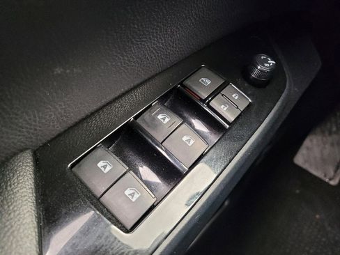 Used 2017 Toyota Prius Prime Plus w/ Protection Package image 27