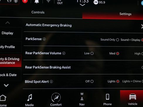 Used 2024 Dodge Durango GT image 30