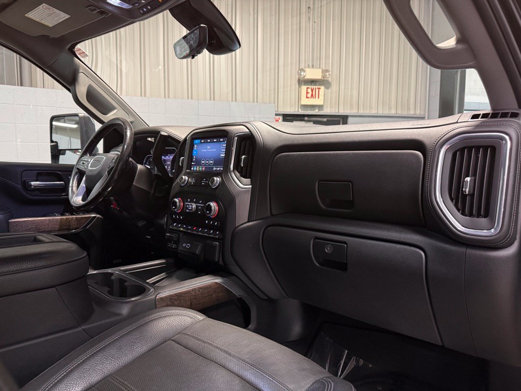 Used 2021 GMC Sierra 2500 Denali w/ Denali Ultimate Package AWD/4WD image 21