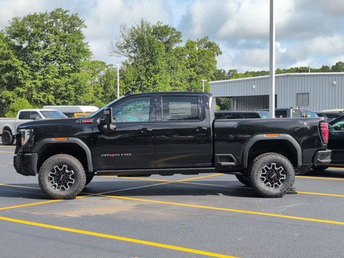 New 2026 GMC Sierra 2500 AT4X AWD/4WD image 2
