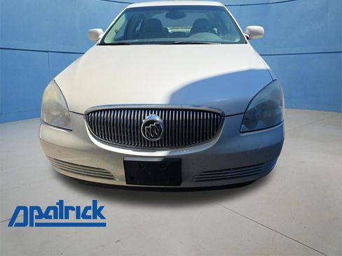 Used 2008 Buick Lucerne CXL w/ Luxury Package FWD image 1