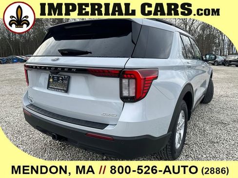 New 2026 Ford Explorer Active image 14
