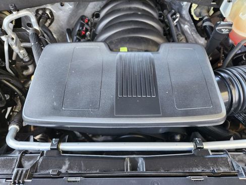 Used 2021 Chevrolet Silverado 1500 LT Trail Boss w/ LPO, Dark Essentials Package image 21