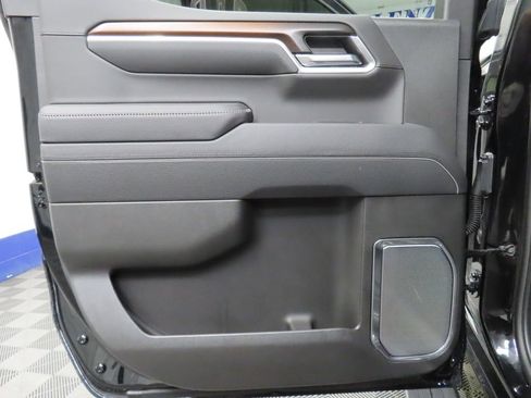 Used 2025 GMC Sierra 1500 Denali AWD/4WD image 55