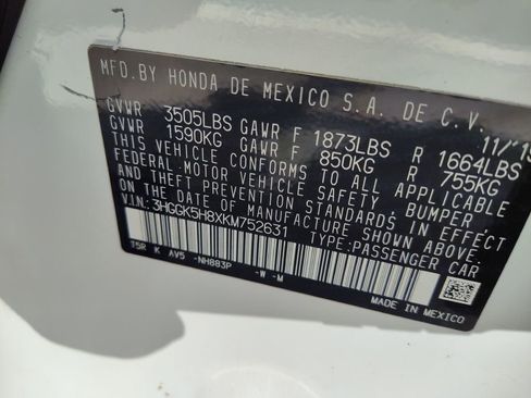 Used 2019 Honda Fit EX image 34