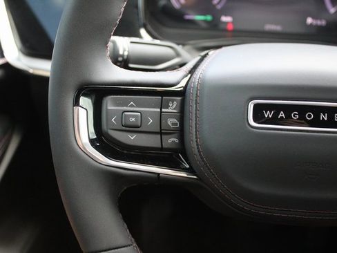 Used 2024 Jeep Wagoneer Launch Edition image 10