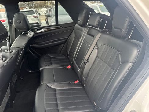 Used 2018 Mercedes-Benz GLE 350 4MATIC image 37