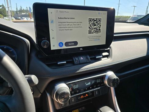 Used 2025 Toyota RAV4 XSE w/ Advanced Technology Package image 29