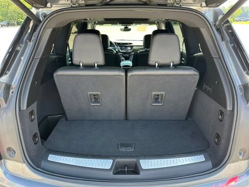 Used 2020 Cadillac XT6 Premium Luxury FWD image 31