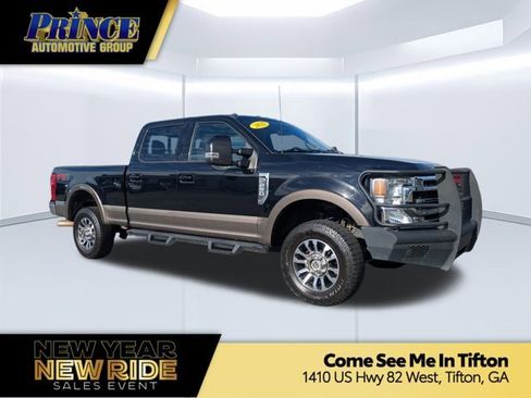 Used 2022 Ford F250 Lariat w/ Lariat Value Package image 1