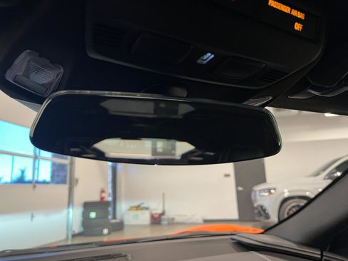 Used 2023 Chevrolet Corvette Stingray Coupe w/ Z51 Performance Package image 23