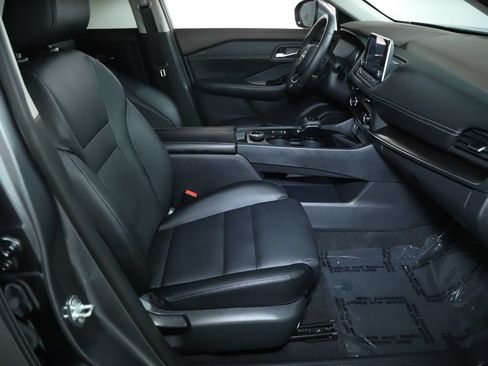 Certified 2023 Nissan Rogue SV w/ SV Premium B Package AWD/4WD image 35