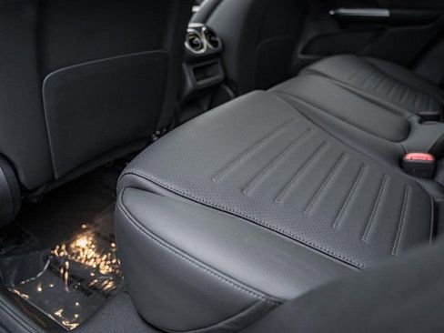 New 2026 Mercedes-Benz GLC 300 4MATIC image 30
