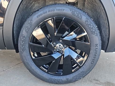 New 2026 Volkswagen Atlas SE AWD/4WD image 9