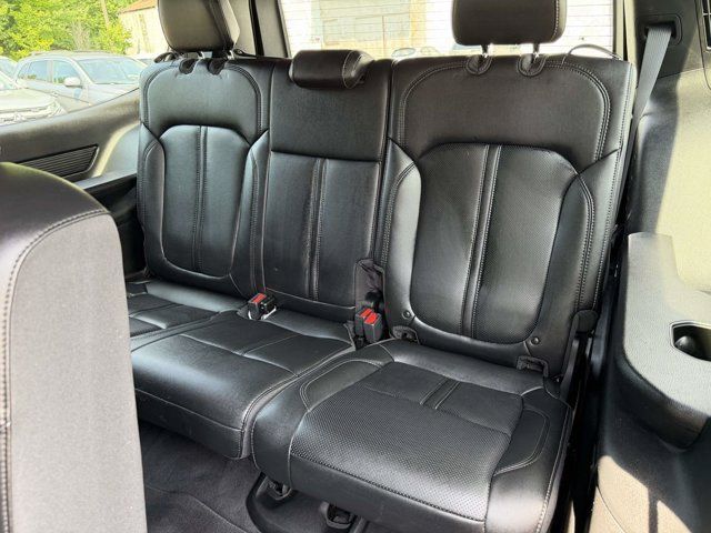 Used 2022 Jeep Wagoneer Series I AWD/4WD image 14