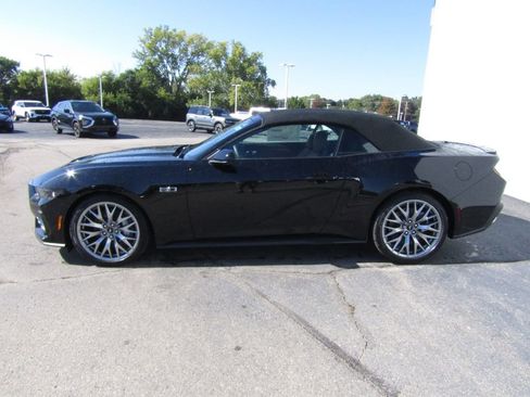 New 2025 Ford Mustang GT Premium RWD image 4