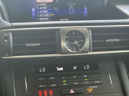 Used 2020 Lexus IS 300 image 37