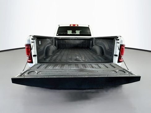 Used 2025 RAM 2500 Big Horn AWD/4WD image 28