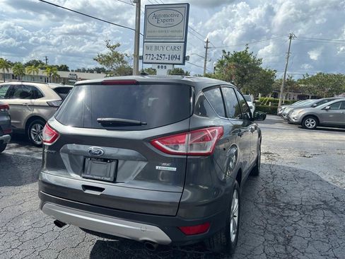 Used 2015 Ford Escape SE FWD image 5