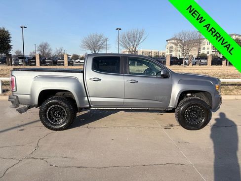 Used 2018 GMC Canyon SLE w/ SLE Convenience Package image 3