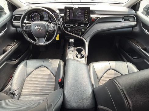 Used 2021 Toyota Camry SE FWD image 28