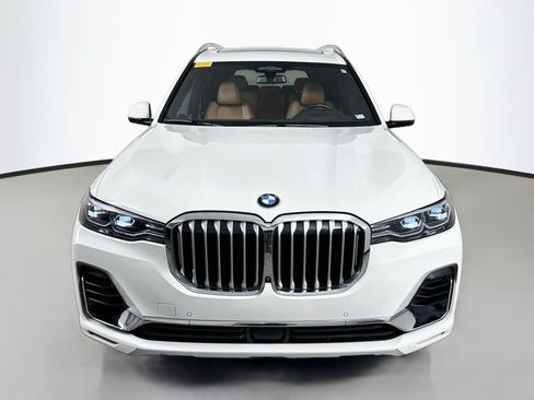Used 2021 BMW X7 xDrive40i w/ Premium Package AWD/4WD image 2