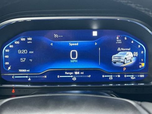 Used 2023 Chevrolet Suburban LT image 33