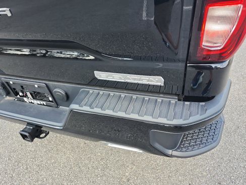 New 2026 GMC Sierra 1500 Elevation image 4