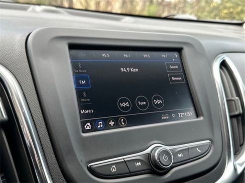 Used 2021 Chevrolet Equinox LT image 21