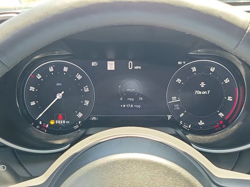 Used 2024 Alfa Romeo Giulia Veloce RWD image 20