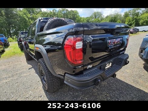Used 2025 GMC Canyon AT4 w/ AT4X AEV Edition AWD/4WD image 7