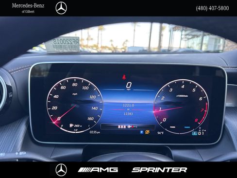 Used 2024 Mercedes-Benz GLC 300 image 32