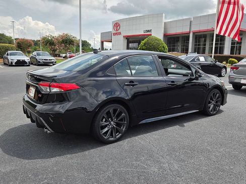 Certified 2025 Toyota Corolla SE FWD image 12