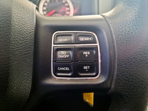 Used 2014 RAM 1500 Express image 11