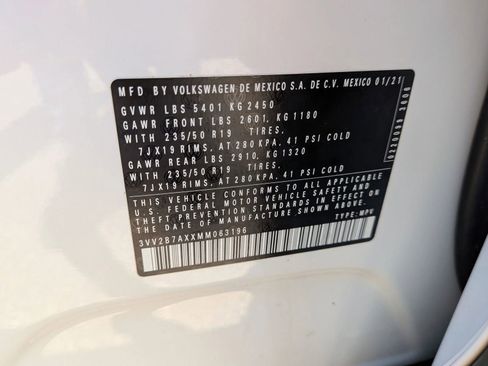 Used 2021 Volkswagen Tiguan SEL AWD/4WD image 72