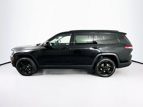 Used 2023 Jeep Grand Cherokee L Limited w/ Black Appearance Package image 4