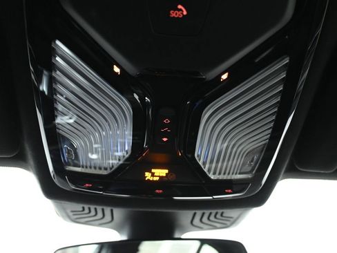 Used 2018 BMW M550i xDrive image 20