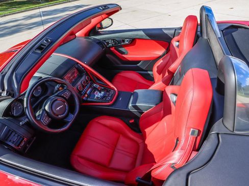 Used 2014 Jaguar F-TYPE S image 43