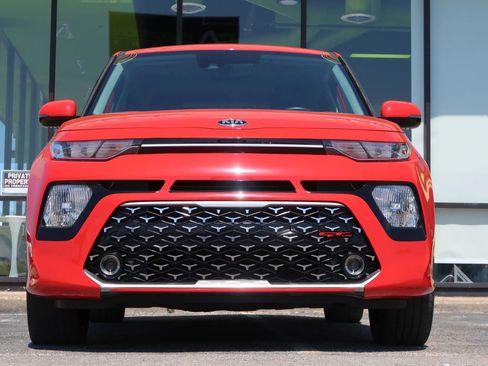 Used 2020 Kia Soul GT-Line w/ GT 2.0L Power Sunroof Package image 3