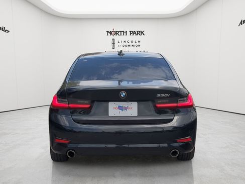 Used 2021 BMW 330i Sedan RWD image 4