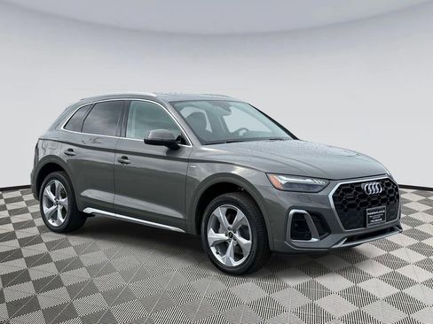 Used 2023 Audi Q5 2.0T Prestige w/ Prestige Package AWD/4WD image 1