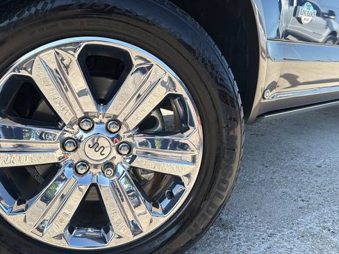 Used 2019 Ford F150 King Ranch w/ Equipment Group 601A Luxury AWD/4WD image 25