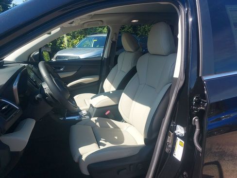 New 2026 Subaru Ascent Limited AWD/4WD image 9