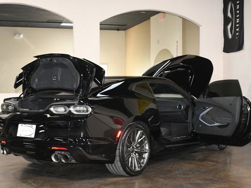 Used 2023 Chevrolet Camaro ZL1 image 91