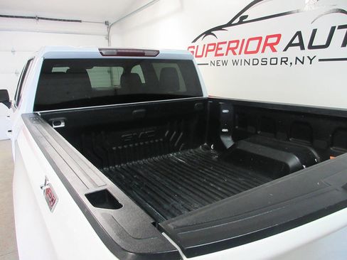 Used 2021 GMC Sierra 1500 Elevation w/ LPO, Elevation Black Package image 20