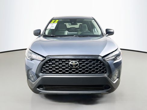 Used 2022 Toyota Corolla Cross L FWD image 11