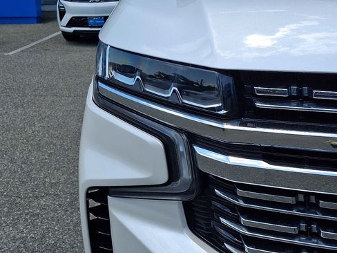 Used 2023 Chevrolet Tahoe Premier w/ Advanced Technology Package AWD/4WD image 9