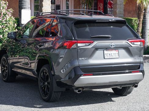 Used 2023 Toyota RAV4 XSE AWD/4WD image 6