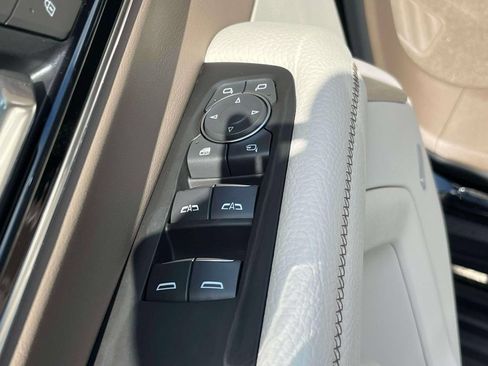 New 2026 GMC Yukon Denali w/ Sun & Power Step Package AWD/4WD image 21